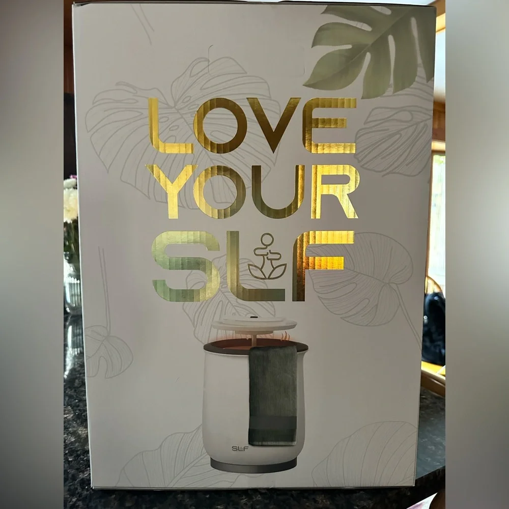 SLF Luxury Towel Warmer, 20L, New in Box